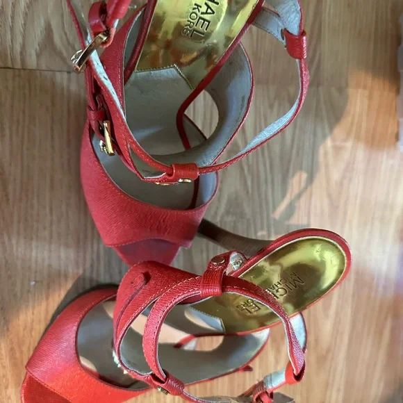 Michael Kors heels - Picture 11 of 13